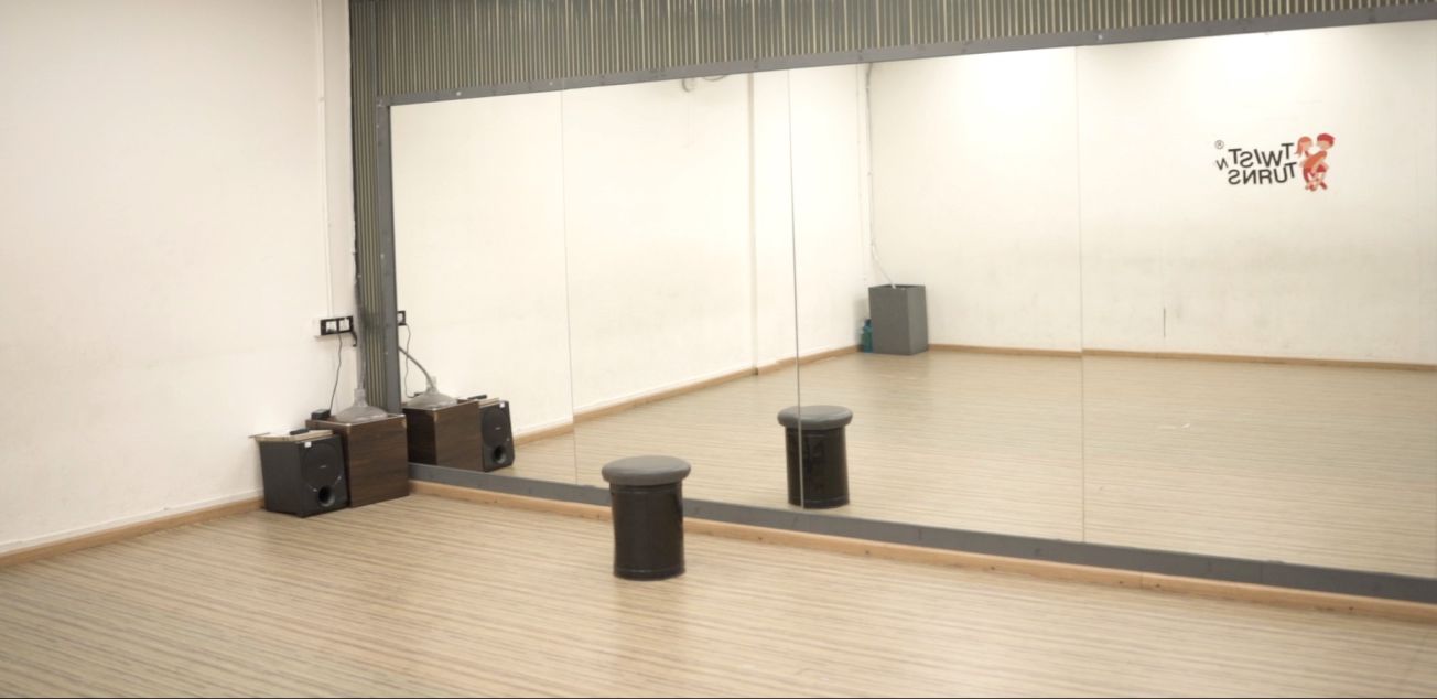 TWIST N TURNS NEWTOWN STUDIO 1