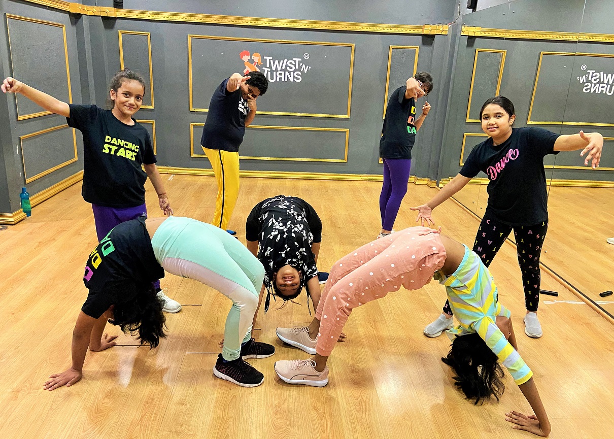 Dance Classes at New Alipore for teenagers