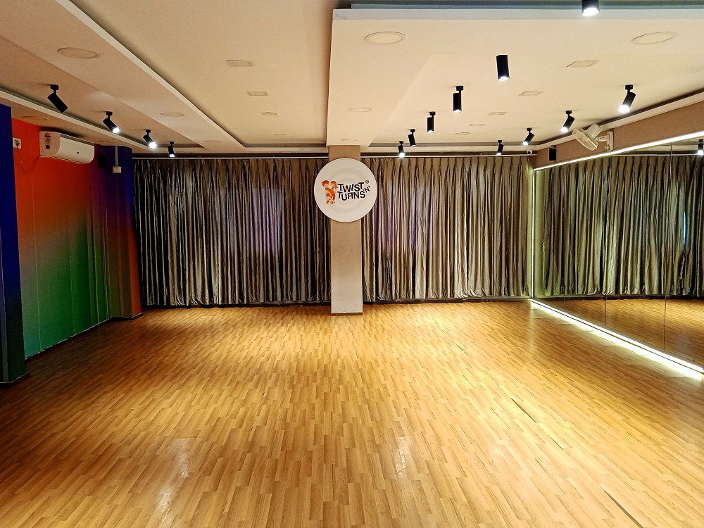 Twist N Turns Ruby Studio